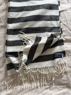 GAP Black and White Striped Fringe Scarf